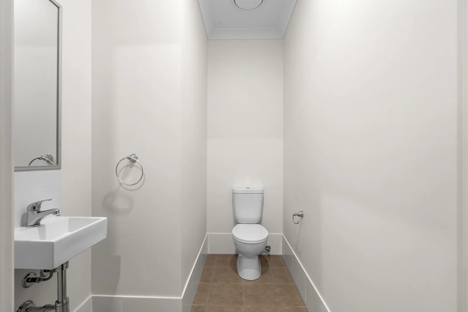 Powder room